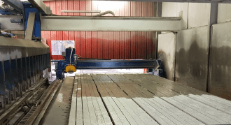 HepcoMotion - 坚固的直线导轨在污染、肮脏的环境中大放光彩 切割混凝土条