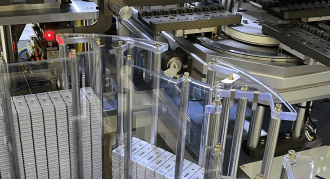 HepcoMotion - 现在全世界都在与COVID-19战斗，本案例就是韩国一家制药公司利用HEPCO的环形导轨循环线生产新冠病毒检测试剂。