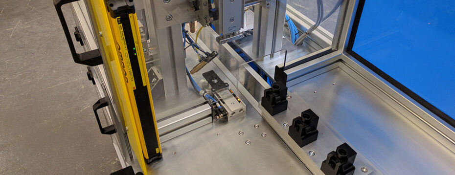 HepcoMotion - 哈维软水机公司（Harvey Water Softeners）在精密拾取和放置系统中使用了海普克运动的制动器