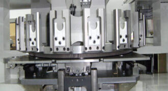 HepcoMotion - 高速刀具更换