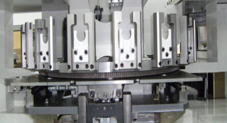 HepcoMotion - 高速刀具更换