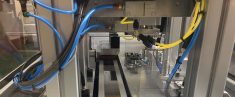 HepcoMotion - 哈维软水机公司（Harvey Water Softeners）在精密拾取和放置系统中使用了海普克运动的制动器