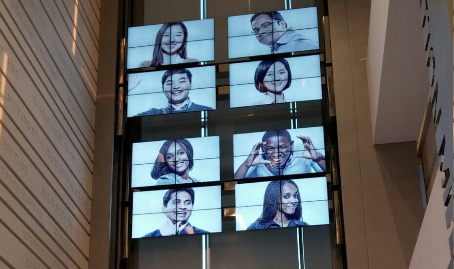 HepcoMotion - 三星创新中心的可移动屏幕