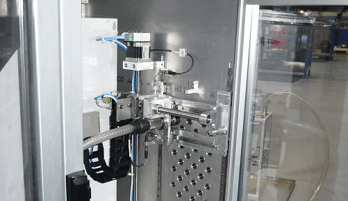 HepcoMotion - 海普克运动在孵化场饲养器应用中提供了完整的解决方案