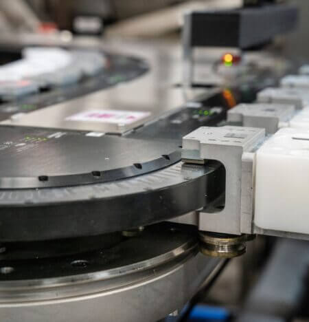 HepcoMotion - 欧莱雅生产线的吞吐时间从10小时减少到15分钟