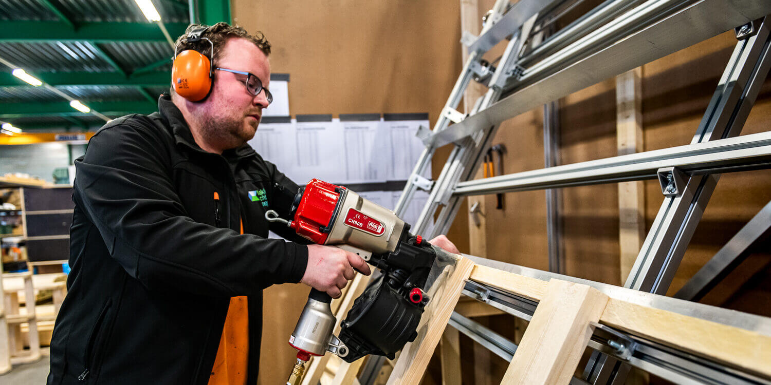 HepcoMotion - 托盘机生产速度提高8分钟