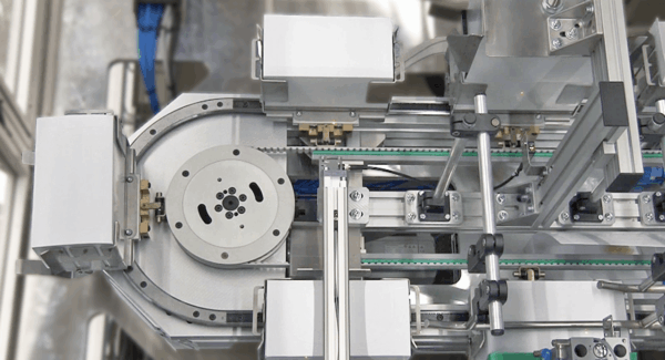 HepcoMotion - 口罩包装应用| DTS驱动式轨道系统