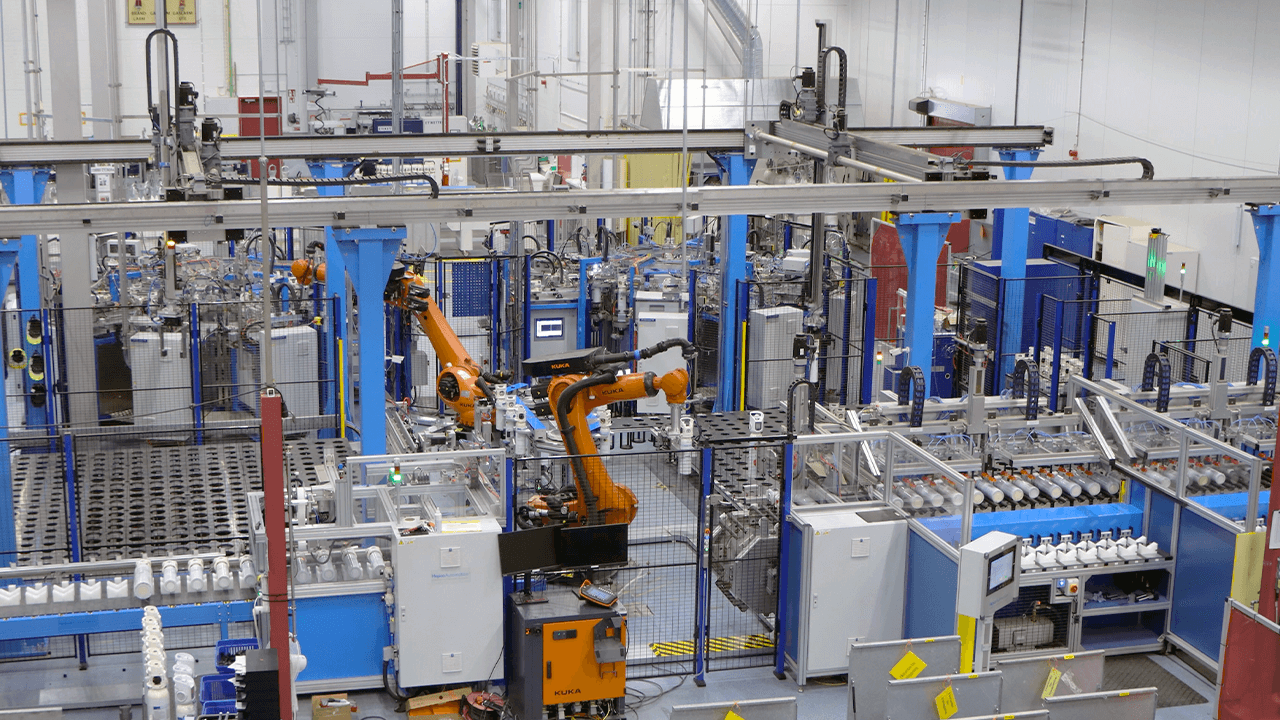 HepcoMotion - 世界首例医用气瓶自动化生产系统